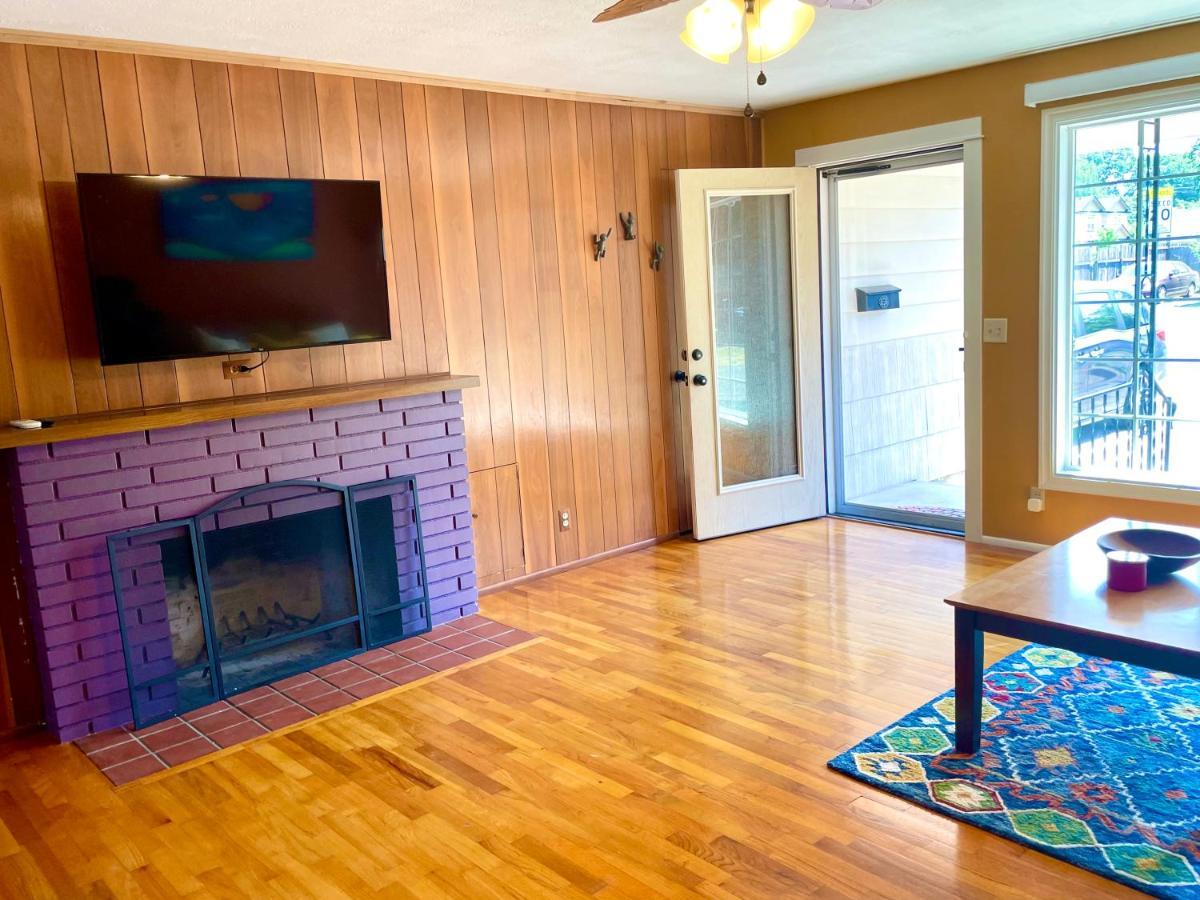 Colorful 50'S Ranch In The Heart Of Eugene Villa Exterior photo